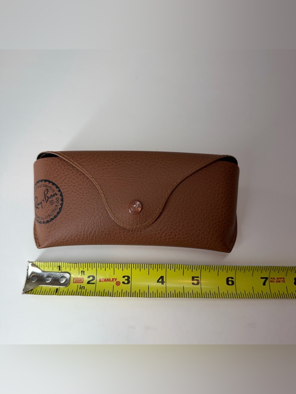 Ray-Ban Brown Leather Snap Case for Eyeglasses/Sunglasses 7x3x2"